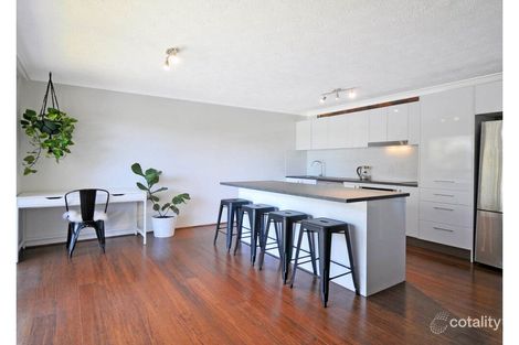 6/2 Brooke Ave, Palm Beach, QLD 4221