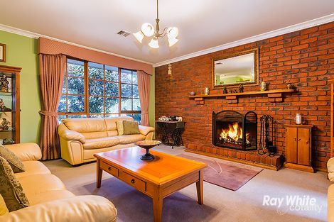Property photo of 5 Cheshunt Court Cranbourne North VIC 3977