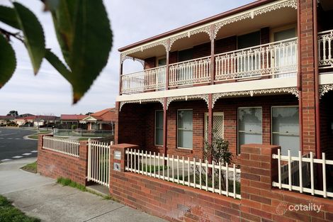 48b Kennedy Pde, Roxburgh Park, VIC 3064