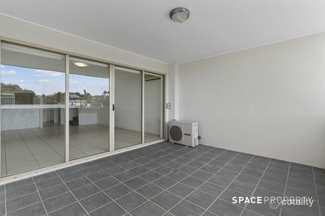 Property photo of 8/505 Boundary Street Spring Hill QLD 4000