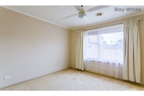 Property photo of 2 Parmelia Drive Taylors Lakes VIC 3038