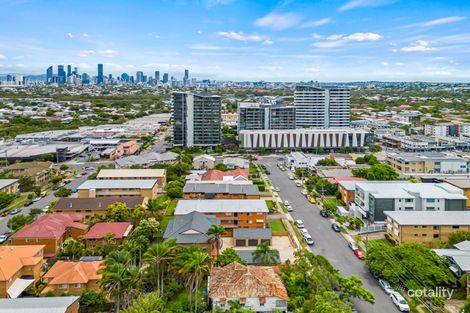Property photo of 4/23 Amelia Street Coorparoo QLD 4151