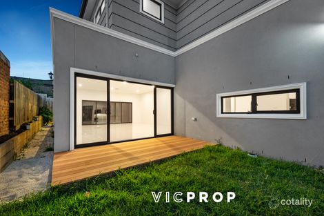 Property photo of 1B Oak Street Surrey Hills VIC 3127