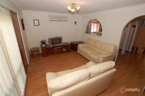 17 Cohen Ct, Clovelly Park, SA 5042