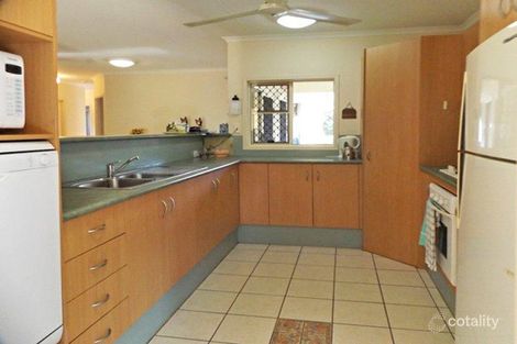 Property photo of 17 Cameron Close Smithfield QLD 4878