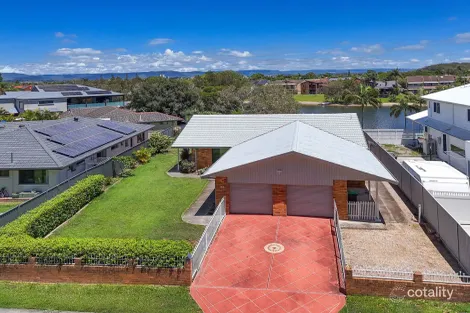 156 Burleigh St, Burleigh Waters, QLD 4220