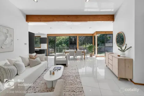 Property photo of 1 Captains Cove Valentine NSW 2280