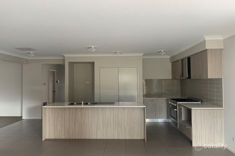 Property photo of 4 Caspian Circuit Point Cook VIC 3030