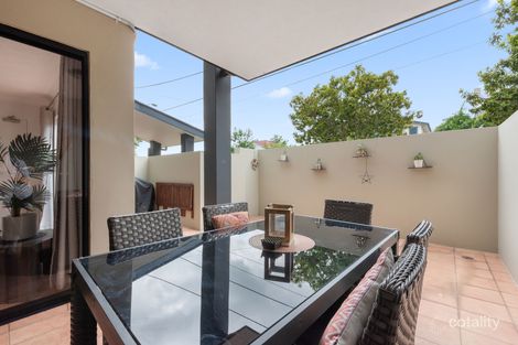 Property photo of 2/145 Old Cleveland Road Stones Corner QLD 4120