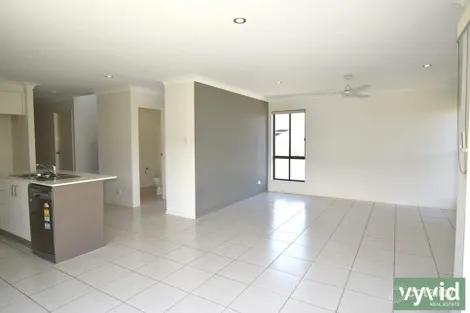 Property photo of 7 Kennedy Close Glen Eden QLD 4680