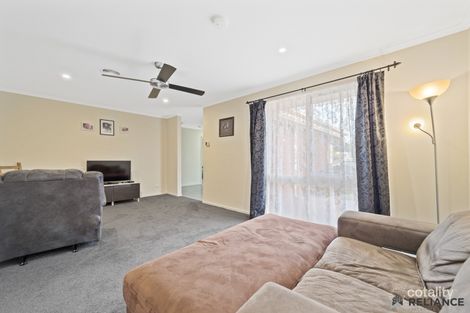 Property photo of 2 Rolland Court Brookfield VIC 3338