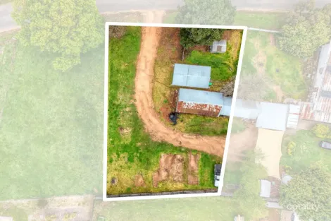 Property photo of 587 Morses Creek Road Wandiligong VIC 3744