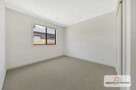 Property photo of 11 Murcott Avenue Tarneit VIC 3029