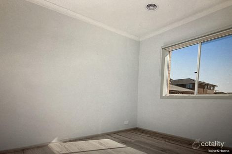 Property photo of 8 Rubida Street Tarneit VIC 3029