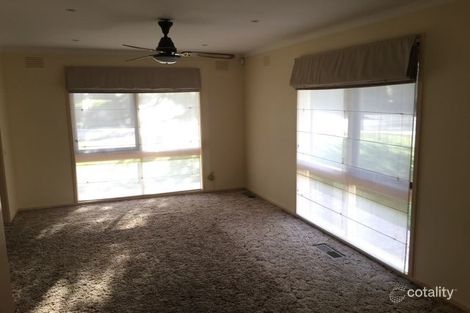 Property photo of 40 Cheviot Avenue Berwick VIC 3806