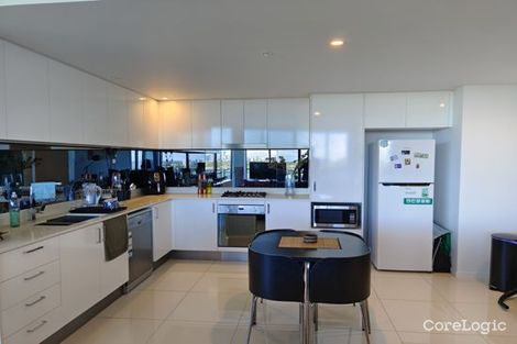 Property photo of 21106/5 Harbour Side Court Biggera Waters QLD 4216
