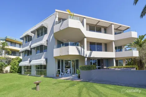 Property photo of 1/31-32 Pacific Drive Port Macquarie NSW 2444