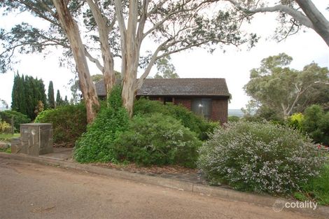 8 Malvern Ct, Aberfoyle Park, SA 5159