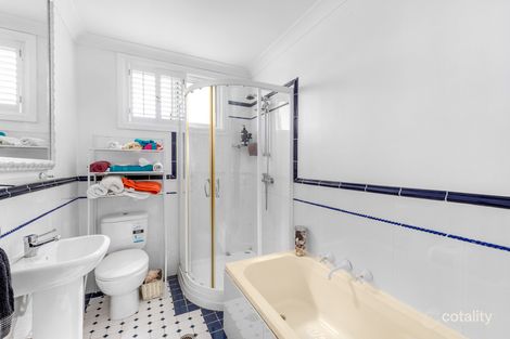 Property photo of 28 Graham Avenue Gwynneville NSW 2500