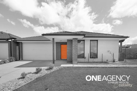 7 Lone Pine Way, Sunbury, VIC 3429