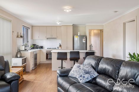 Property photo of 4 Riesling Crescent Andrews Farm SA 5114