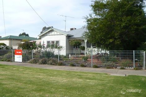 18 River Rd, Horsham, VIC 3400