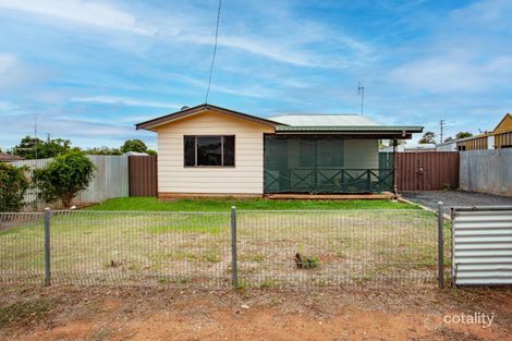 8 Dibbs St, Wellington, NSW 2820