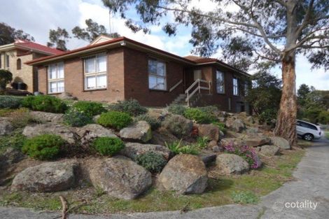 51 Plenty River Dr, Greensborough, VIC 3088