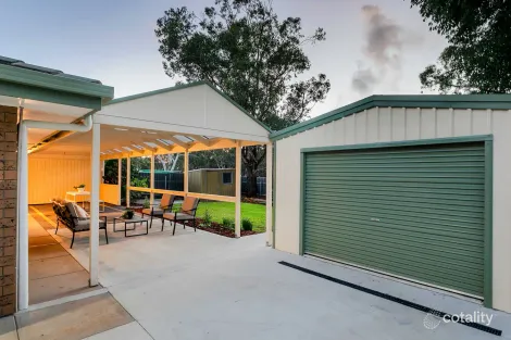 Property photo of 87 Delta Crescent Aberfoyle Park SA 5159