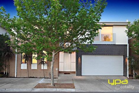 3 Elgar Lane, Caroline Springs, VIC 3023