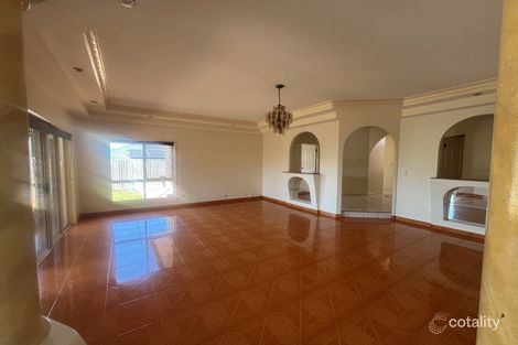 Property photo of 60 Lakeside Crescent Forest Lake QLD 4078
