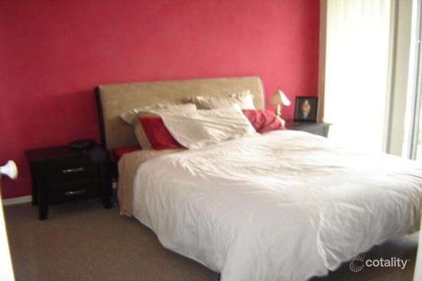 Property photo of 20 Dianthus Place Flinders View QLD 4305