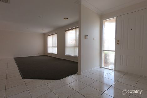 Property photo of 2/18R Purinuan Road Reservoir VIC 3073