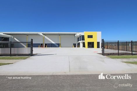 2 Blue Rock Dr, Luscombe, QLD 4207