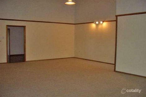 Property photo of 352 Central Road Tinana QLD 4650