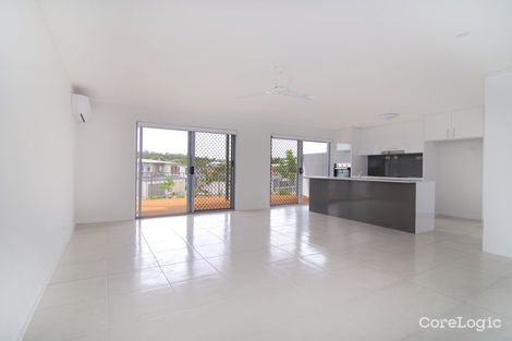 Property photo of 4/37 Witheren Circuit Pacific Pines QLD 4211