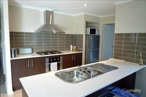 Property photo of 29 Finsbury Circuit Ropes Crossing NSW 2760