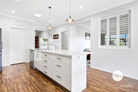 Property photo of 8 Kingfisher Drive Oakhurst QLD 4650