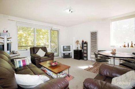 Property photo of 1 Auburn Parade Hawthorn East VIC 3123