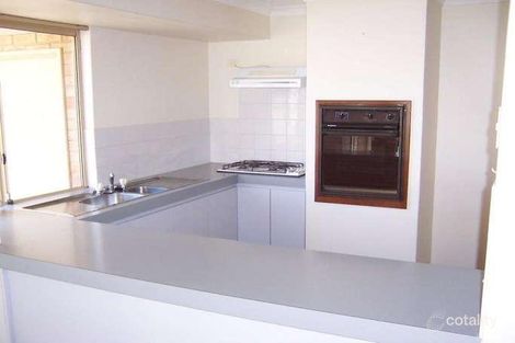 Property photo of 14 Bondi Crescent Warnbro WA 6169