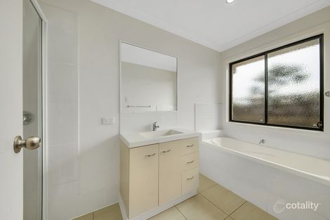 Property photo of 62 Victoria Avenue Glen Eden QLD 4680