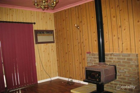 Property photo of 40 McDowell Street Yarloop WA 6218