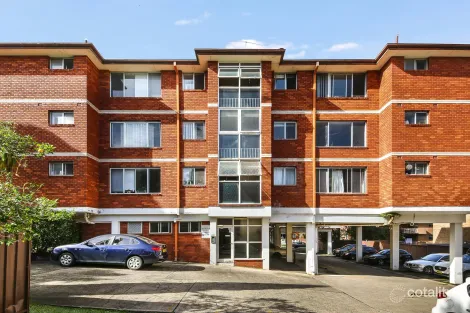 Property photo of 4/29C Great Western Highway Parramatta NSW 2150