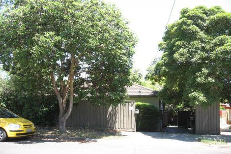 1/1 Angus Gr, Doncaster, VIC 3108