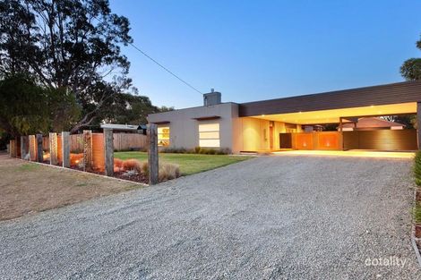 16 Ferguson Dr, Balnarring Beach, VIC 3926