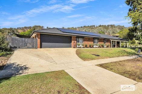 Property photo of 18 Barton Street West Wodonga VIC 3690
