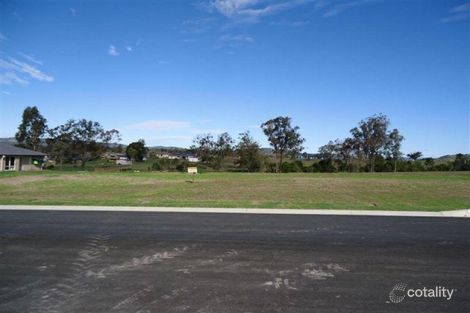Property photo of 15 Nagle Crescent Hatton Vale QLD 4341