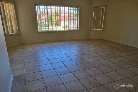 Property photo of 22 Bentinck Drive Green Valley NSW 2168