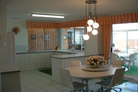 Property photo of 156 Oceanside Promenade Mullaloo WA 6027