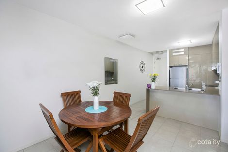 Property photo of 1/70 Durham Street St Lucia QLD 4067